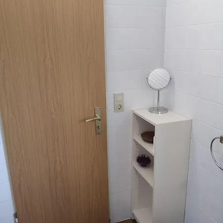 Risel-ferienhaus-im-huus-godewind-mit-sauna-und-kamin