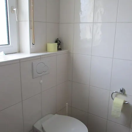 Risel-ferienhaus-im-huus-godewind-mit-sauna-und-kamin Holiday home *