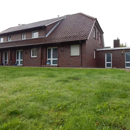 Vakantiehuis Risel-ferienhaus-im-huus-godewind-mit-sauna-und-kamin Dornumersiel