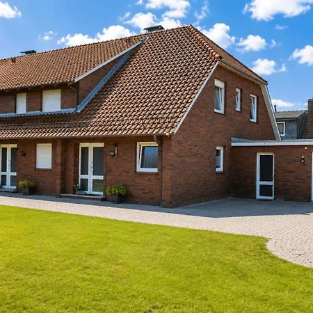 Feriehus Risel-ferienhaus-im-huus-godewind-mit-sauna-und-kamin Dornumersiel