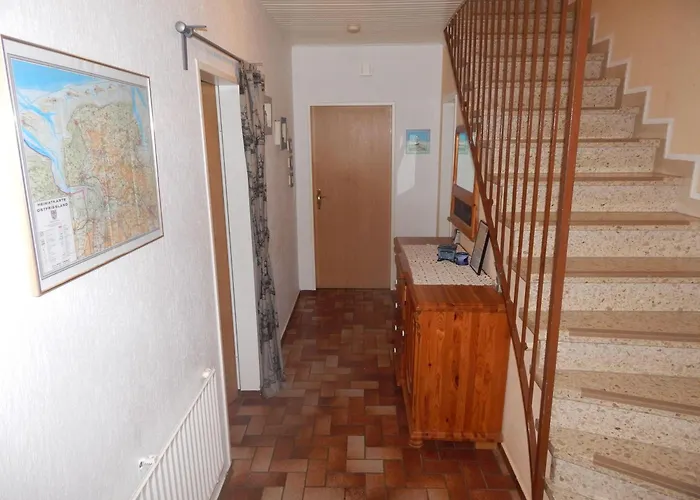 Risel-ferienhaus-im-huus-godewind-mit-sauna-und-kamin Dornumersiel