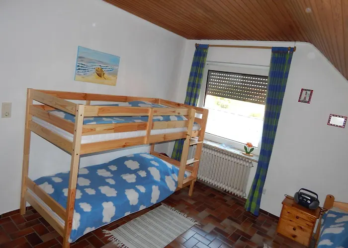 Risel-ferienhaus-im-huus-godewind-mit-sauna-und-kamin Vakantiehuis *
