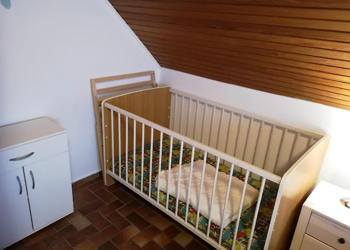 Risel-ferienhaus-im-huus-godewind-mit-sauna-und-kamin *