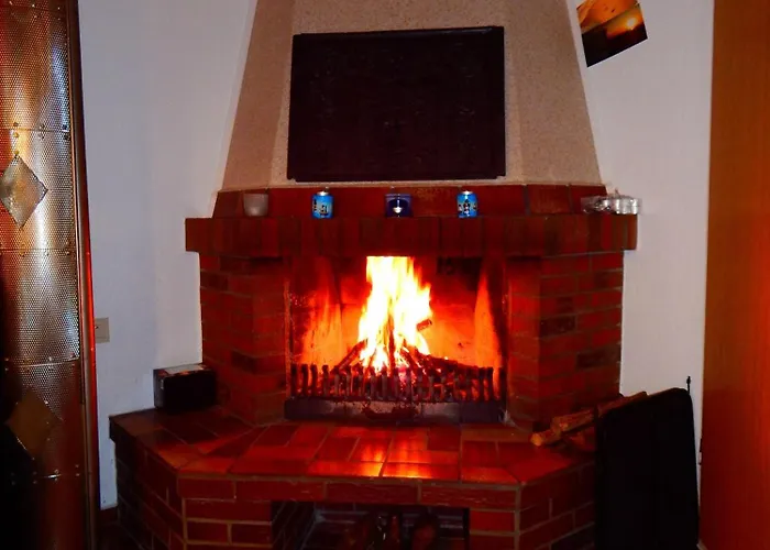 Risel-ferienhaus-im-huus-godewind-mit-sauna-und-kamin